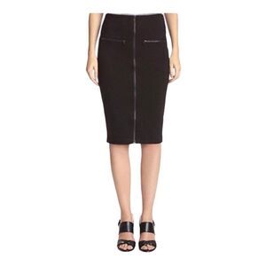 Romeo + Juliet Couture Black Pencil Skirt Medium